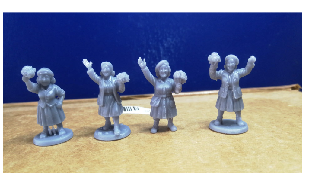 28mm French woman with flowers stl files